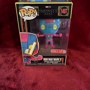 Funko Pop! Marvel Studios; Infinity Saga, Iron Man 2 Mark 5 Blacklight, #1407.